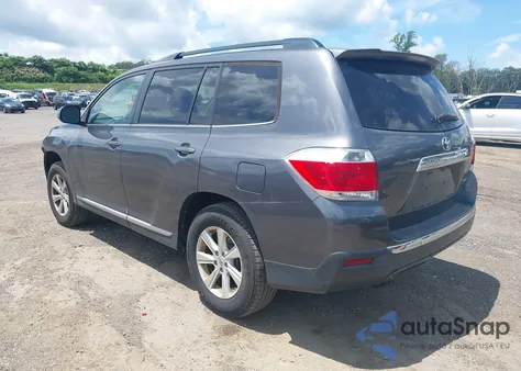 2012 Toyota Highlander Se V6 z USA, uszkodzony, nr VIN 5TDBK3EH0CS170069